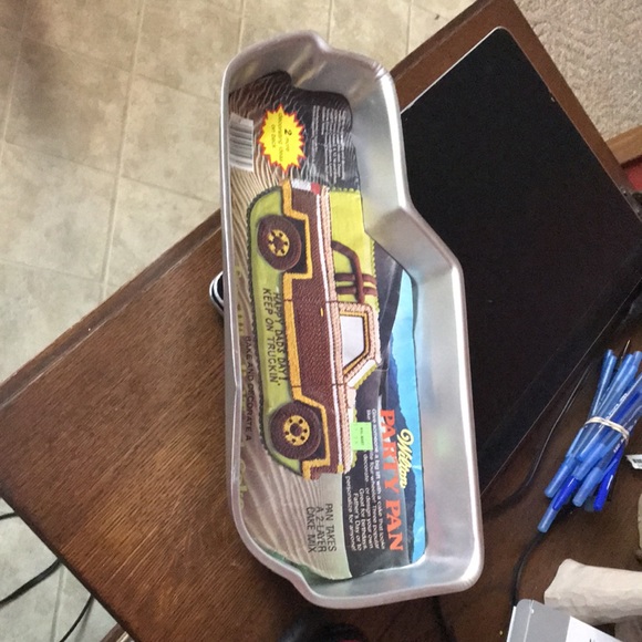 Cake pan - Picture 2 of 2